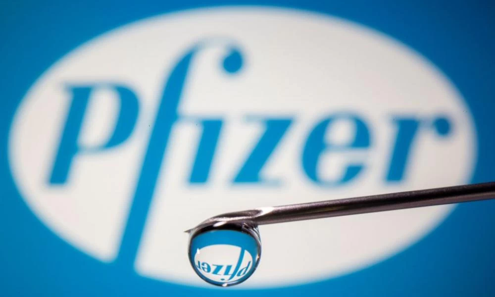 Η Pfizer θα μειώσει τις δόσεις του εμβολίου που θα παραδώσει στην Ιταλία